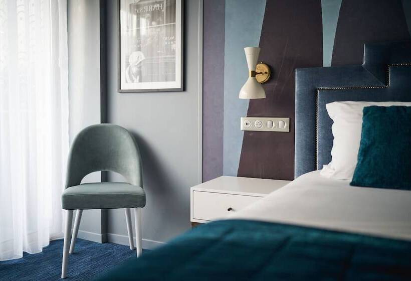 Номер Стандарт с Балконом, Juliana Hotel Cannes