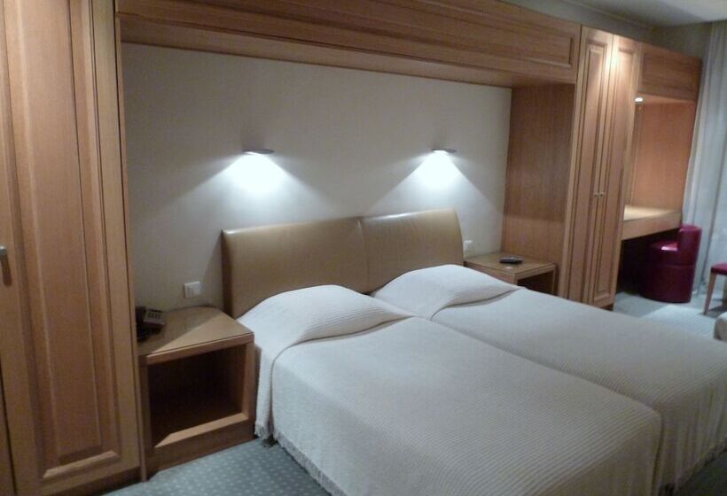 スタンダードルーム, Du Vieux Marais