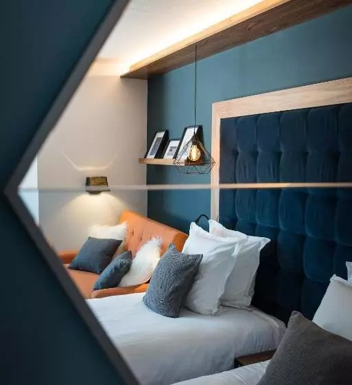 اتاق استاندارد سه نفره, Fahrenheit Seven Val Thorens
