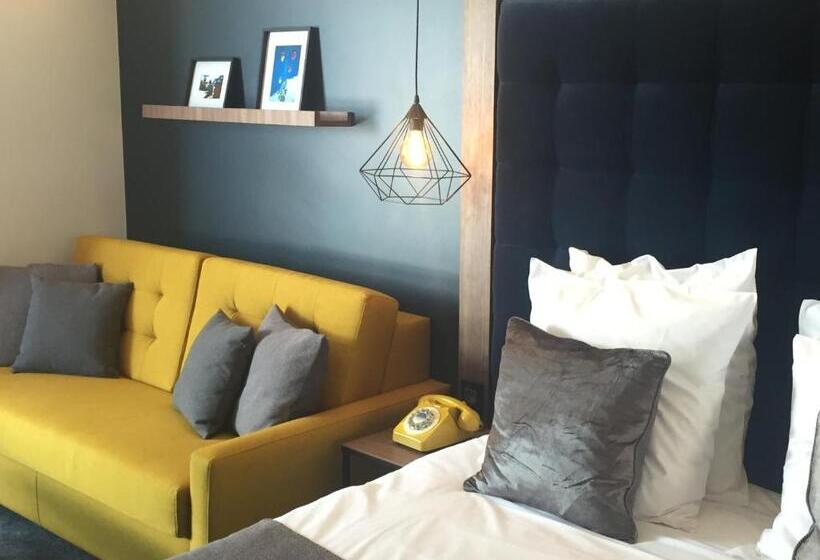 اتاق استاندارد سه نفره, Fahrenheit Seven Val Thorens