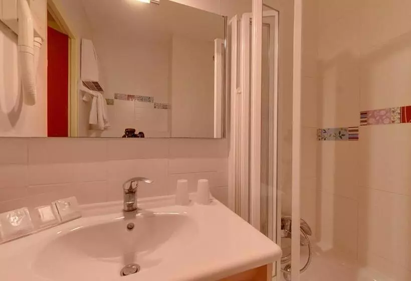 Cameră Triplă Standard, Hôtel Point Bleu