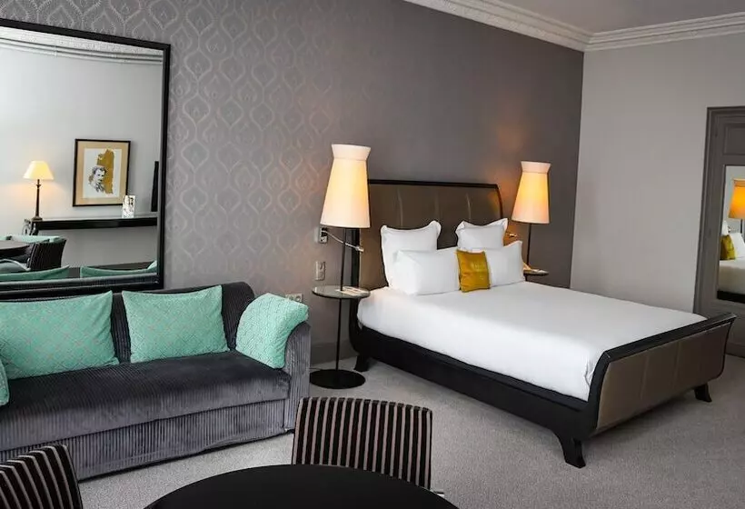 Chambre Familiale Vue Jardin, Le Grand Hotel De Cabourg   Mgallery Hotel Collection