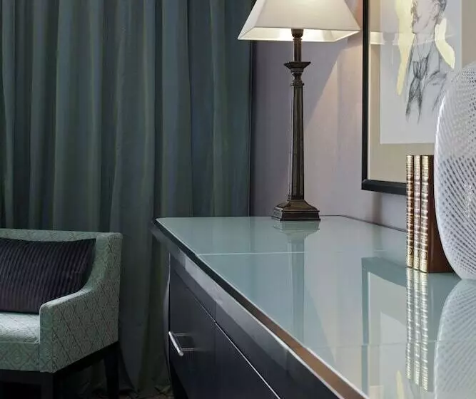 Chambre Familiale Vue Jardin, Le Grand Hotel De Cabourg   Mgallery Hotel Collection