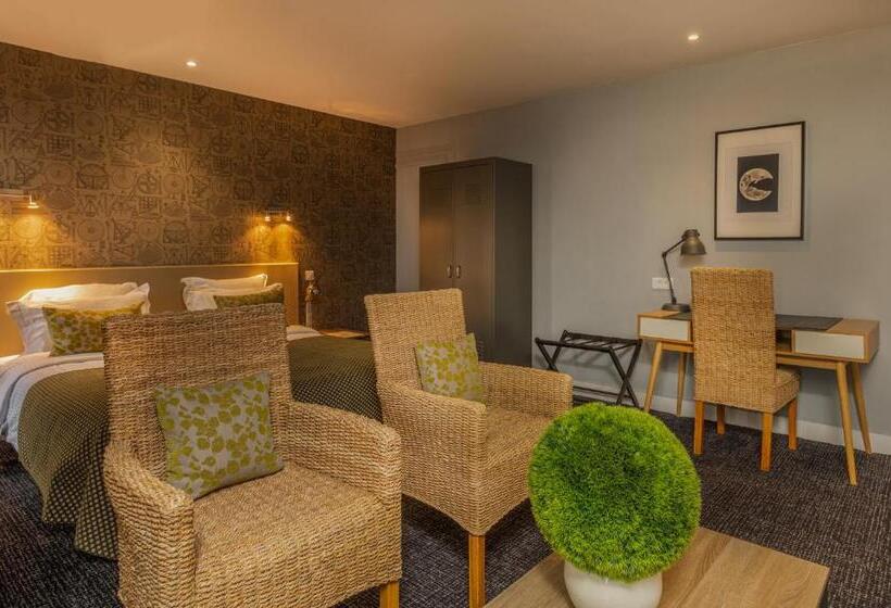 Номер Executive, Le Nouvel