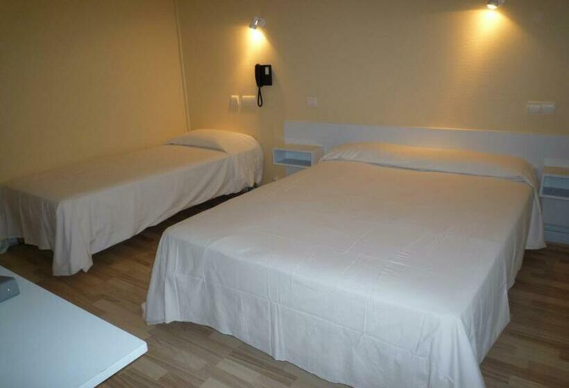 Номер Стандарт Трехместный, Le Relais De La Route Bleue