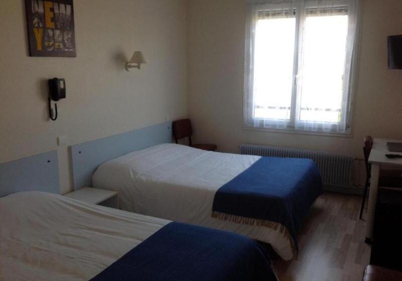 Номер Стандарт, Le Relais De La Route Bleue