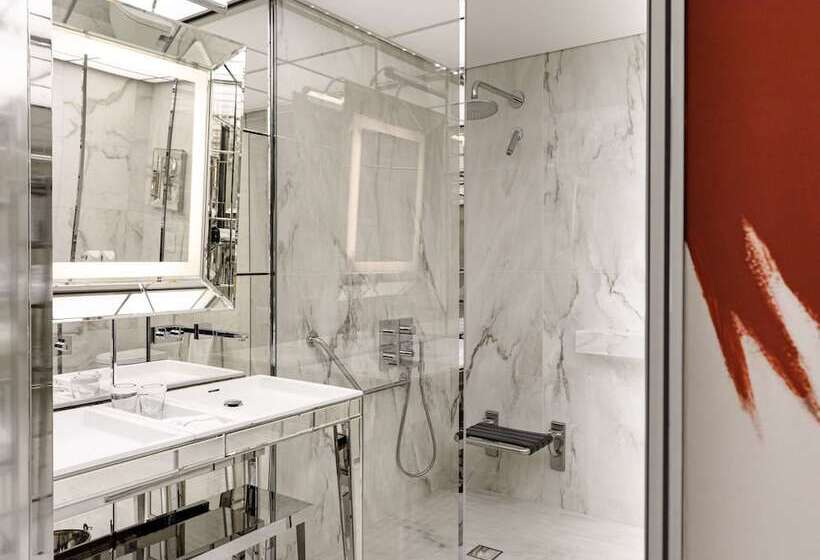 חדר דלוקס, Le Royal Monceau  Raffles Paris