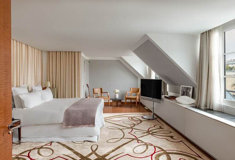 סוויטת פנטהאוז, Le Royal Monceau  Raffles Paris