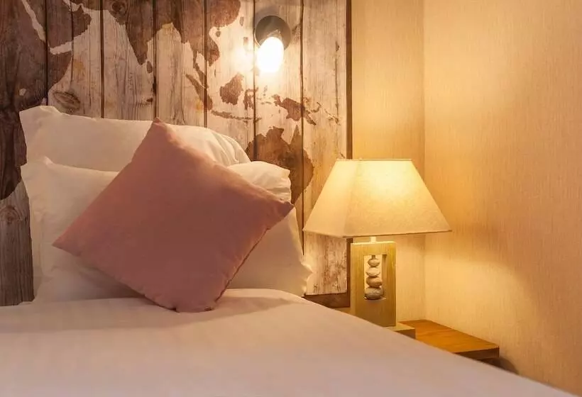 スタンダードルーム, Manoir De La Roche Torin, The Originals Relais