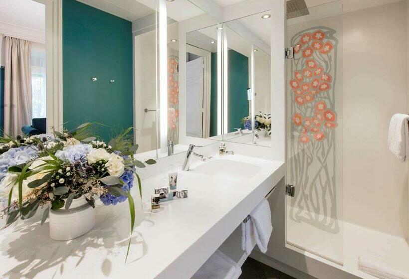 اتاق پرستیژ, Mercure Lyon Centre Château Perrache