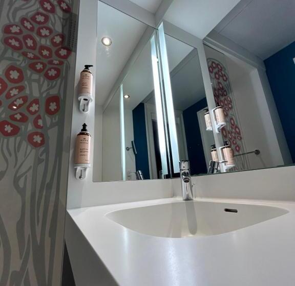 اتاق پرستیژ, Mercure Lyon Centre Château Perrache