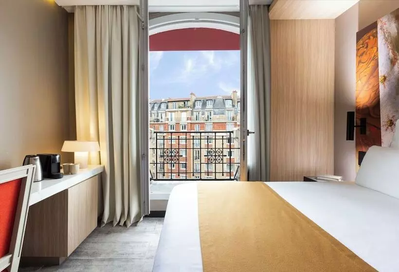 バルコニー付きスーペリアルーム, Mercure Paris Alesia