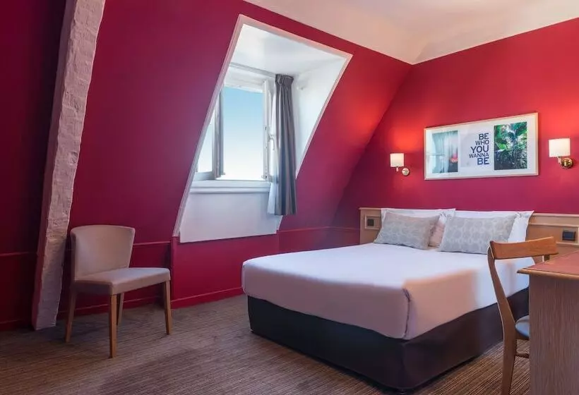 スーペリアールーム, Paris France