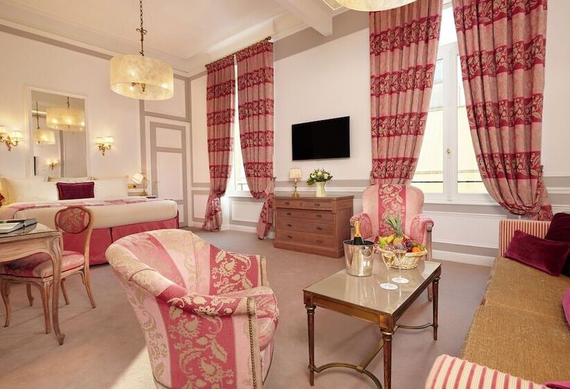 Junior Suite, Regina Louvre