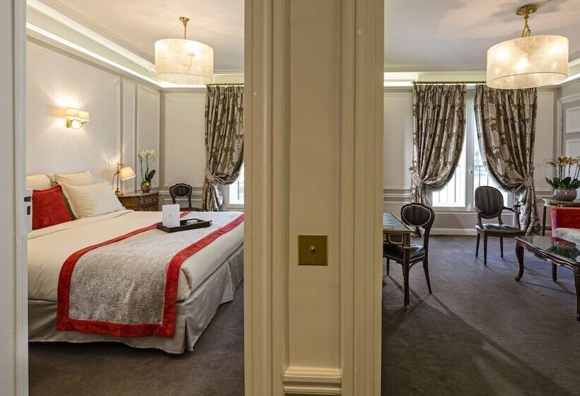 Suite, Regina Louvre