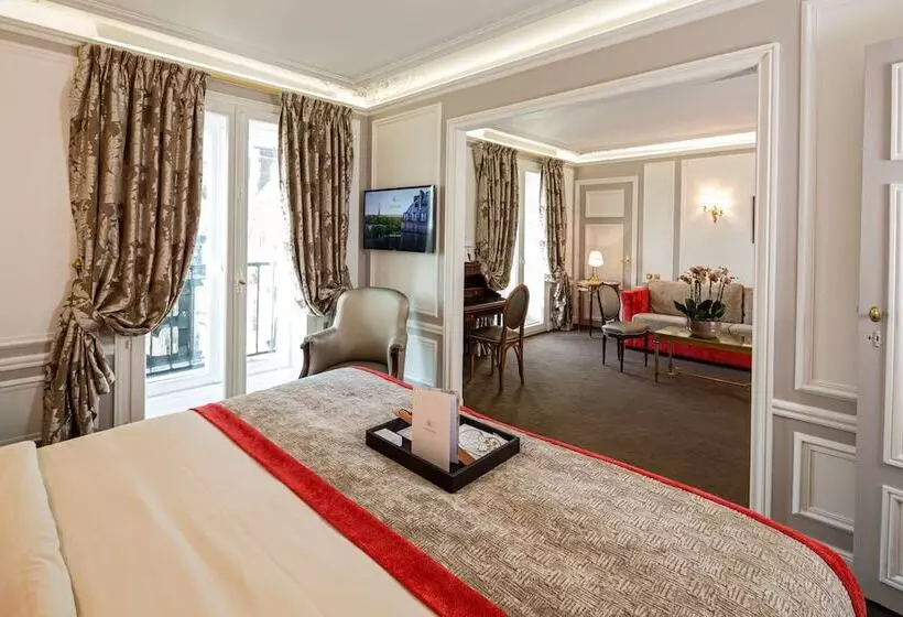 スイート, Regina Louvre