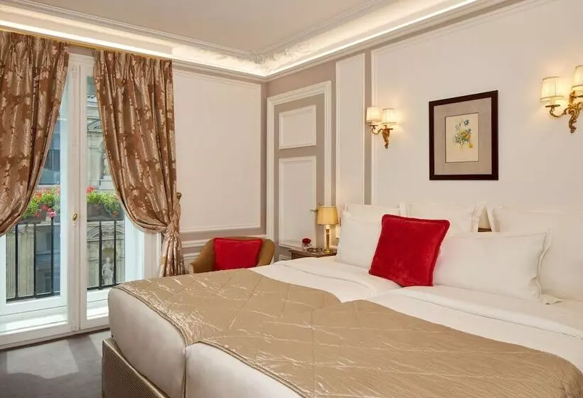 Chambre Standard, Regina Louvre