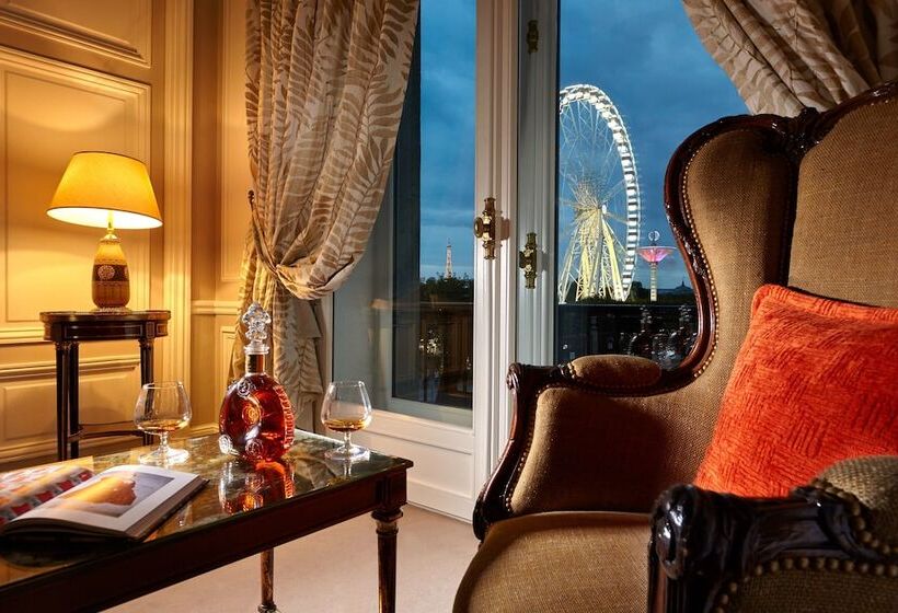 Suite, Regina Louvre