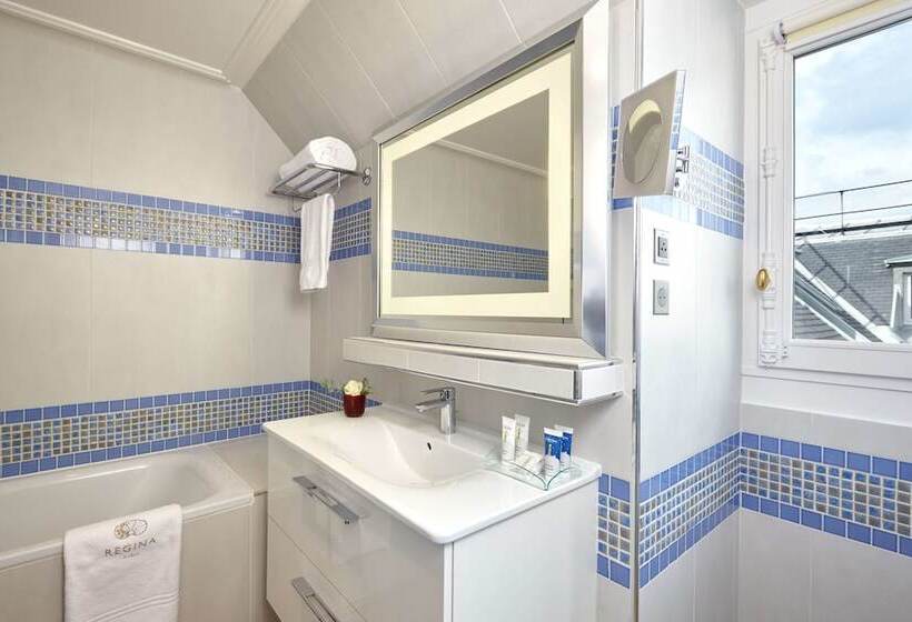 Suite Familiale, Regina Louvre