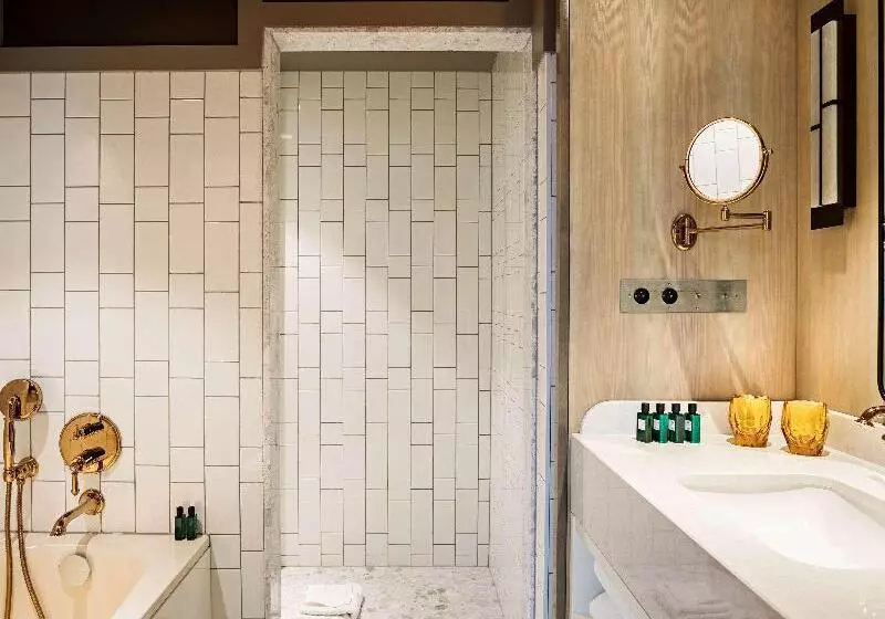 プレミアムルーム, Sofitel Le Scribe Paris Opéra