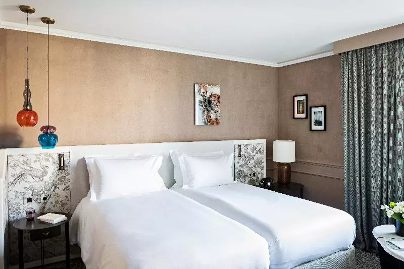 デラックスルーム, Sofitel Le Scribe Paris Opéra
