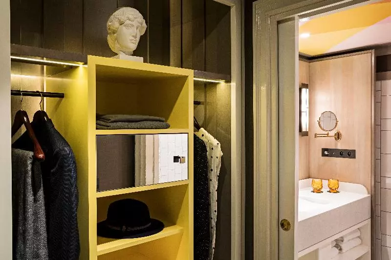 デラックスルーム, Sofitel Le Scribe Paris Opéra