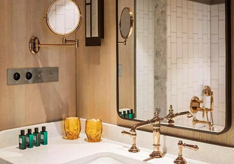 デラックスルーム, Sofitel Le Scribe Paris Opéra