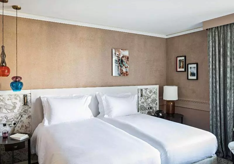 デラックスルーム, Sofitel Le Scribe Paris Opéra