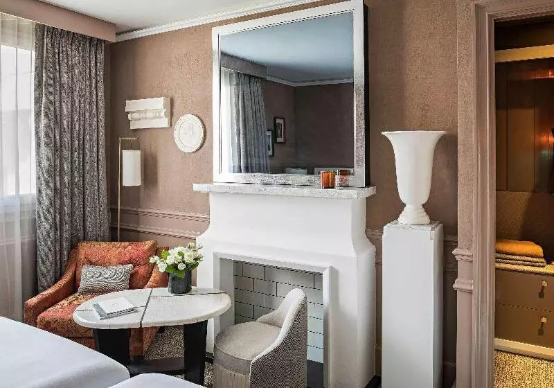 デラックスルーム, Sofitel Le Scribe Paris Opéra