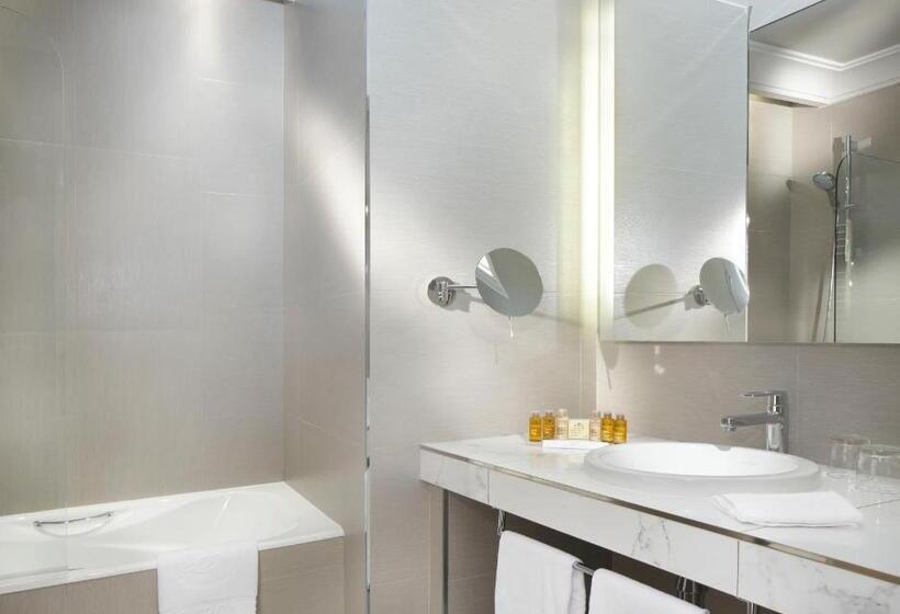 Номер Стандарт Внутренний, Splendid Etoile