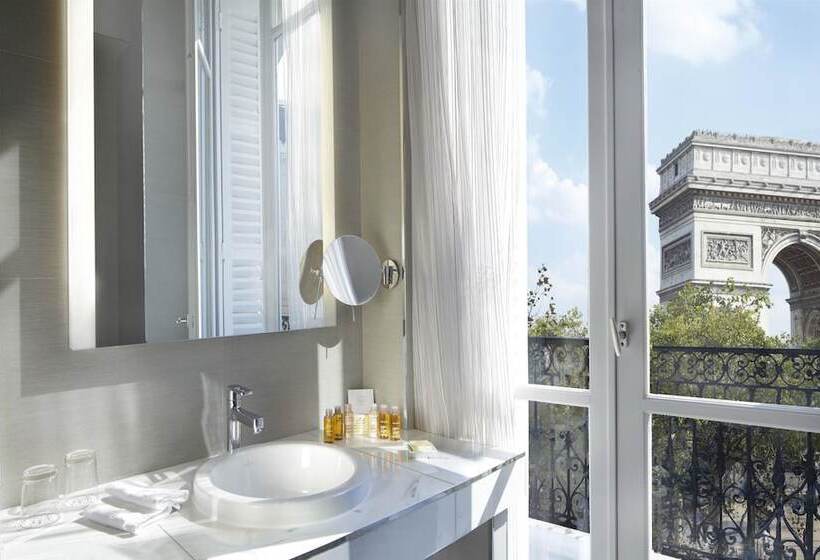 Номер Престиж, Splendid Etoile