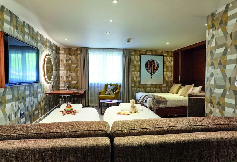 جناح عائلي, Aztec Hotel And Spa