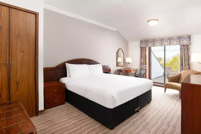 クラブルーム, Copthorne Hotel Effingham Gatwick