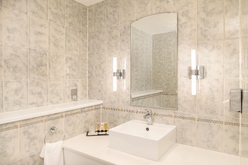 غرفة كلوب, Copthorne Hotel Effingham Gatwick