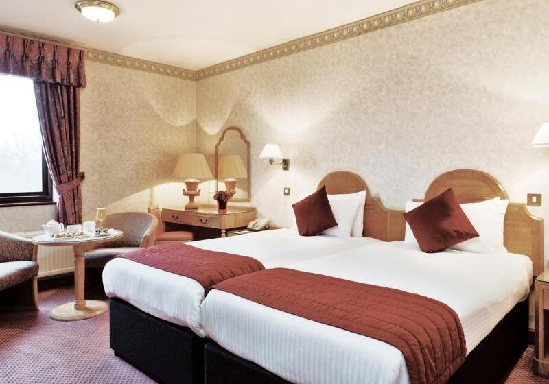 Номер Стандарт, Copthorne Hotel Effingham Gatwick