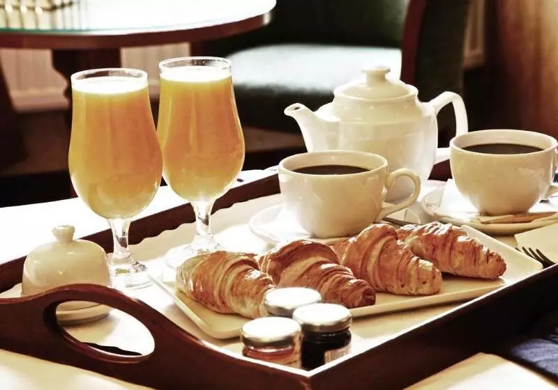 スタンダードルーム, Copthorne Hotel Effingham Gatwick