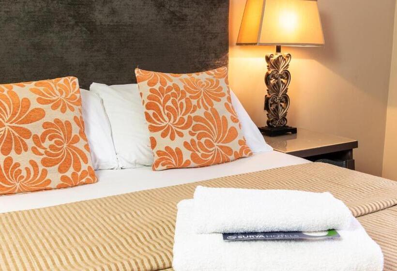 חדר קלאסי, Dukes Head