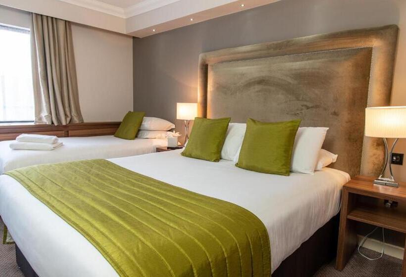 家庭间, Dukes Head