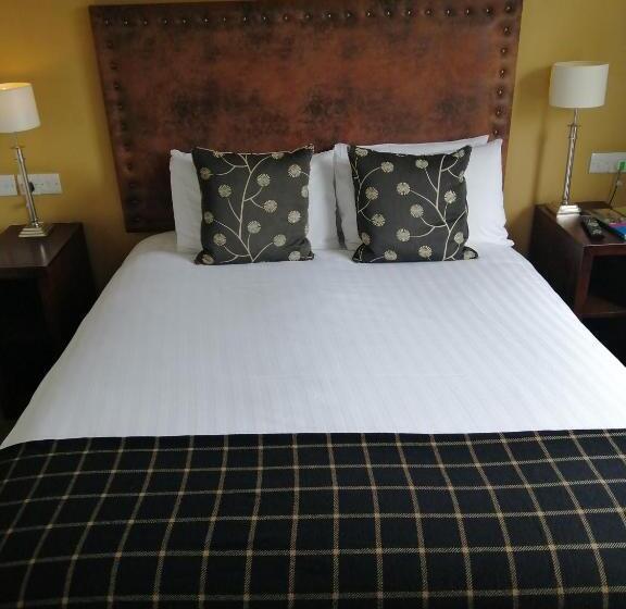 ベーシックルーム, Eight Acres