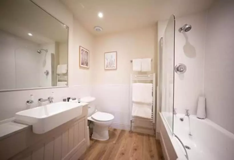 クラシックルーム, Feversham Arms Hotel & Verbena Spa