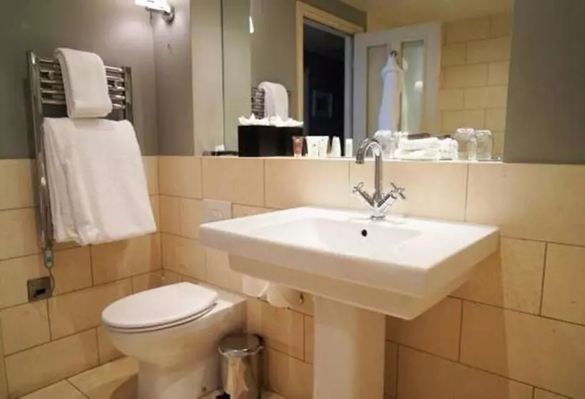 デラックススイート, Feversham Arms Hotel & Verbena Spa