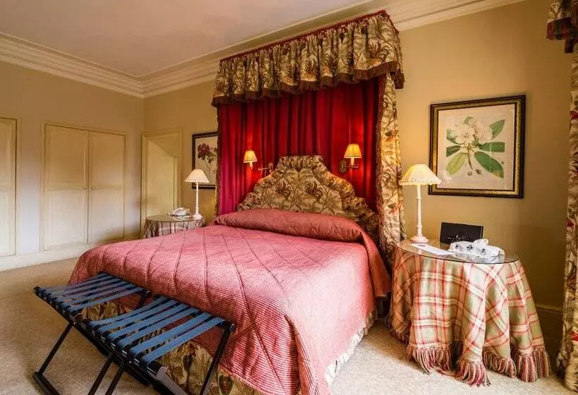 ジュニアスイート, Inverlochy Castle