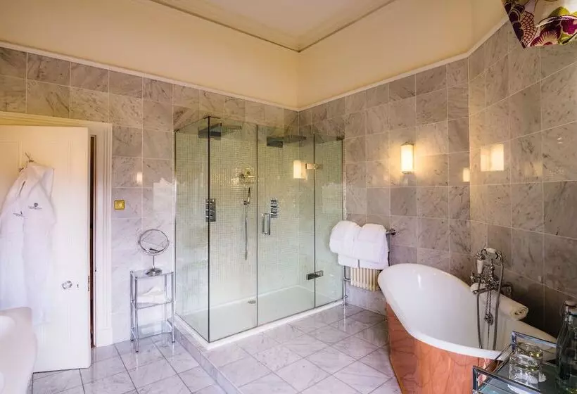 スイート, Inverlochy Castle