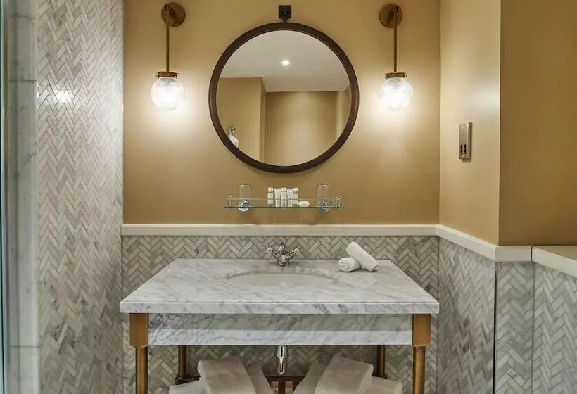 スタンダードルーム, Kimpton Charlotte Square, An Ihg