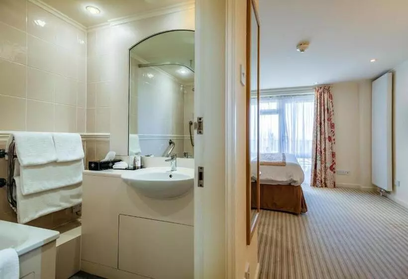 Quarto standart com varanda, Langstone Cliff