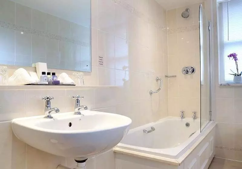Standard-huone, Macdonald New Blossoms Hotel, Chester