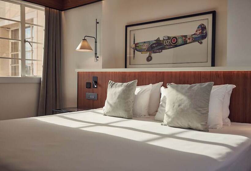 Habitación Estándar Comunicada, Melia White House