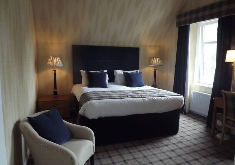 חדר סטנדרט, The Old Manor