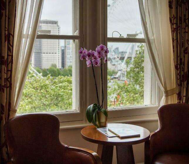 اتاق استاندارد با تخت بزرگ, The Royal Horseguards Hotel, London