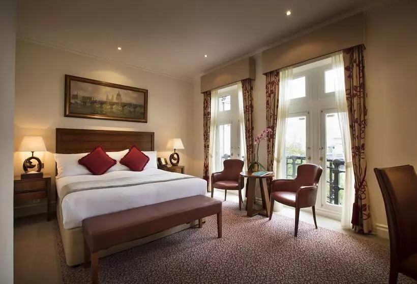 Deluxe Room Garden View, The Royal Horseguards Hotel, London